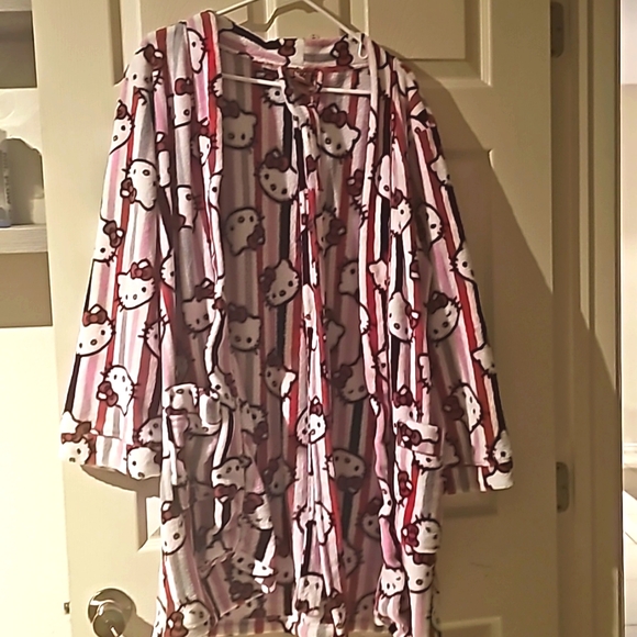 Sanrio Other - Hello Kitty Plush Robe NWOT